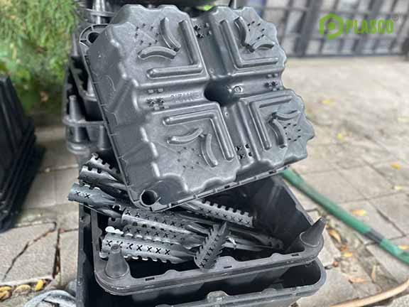 Hộp nhựa (thùng nhựa) Uboot H16