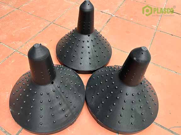 Móng phễu topbase