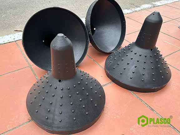 Phễu nhựa topbase 50x50cm